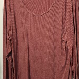 LuLaRoe Ribbed Long Sleeve Top - Warm Red